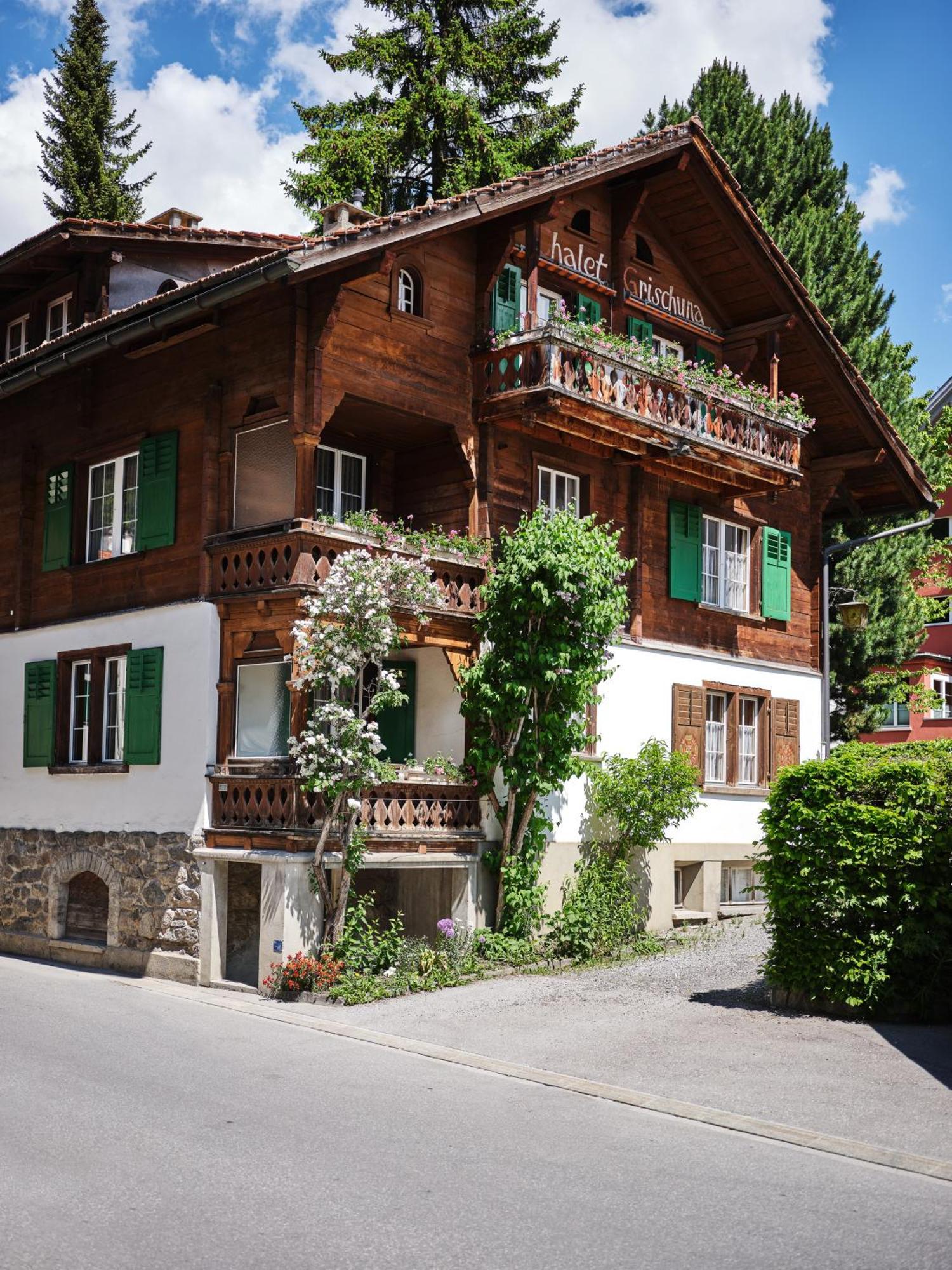 Hotel Chesa Grischuna Klosters Kültér fotó