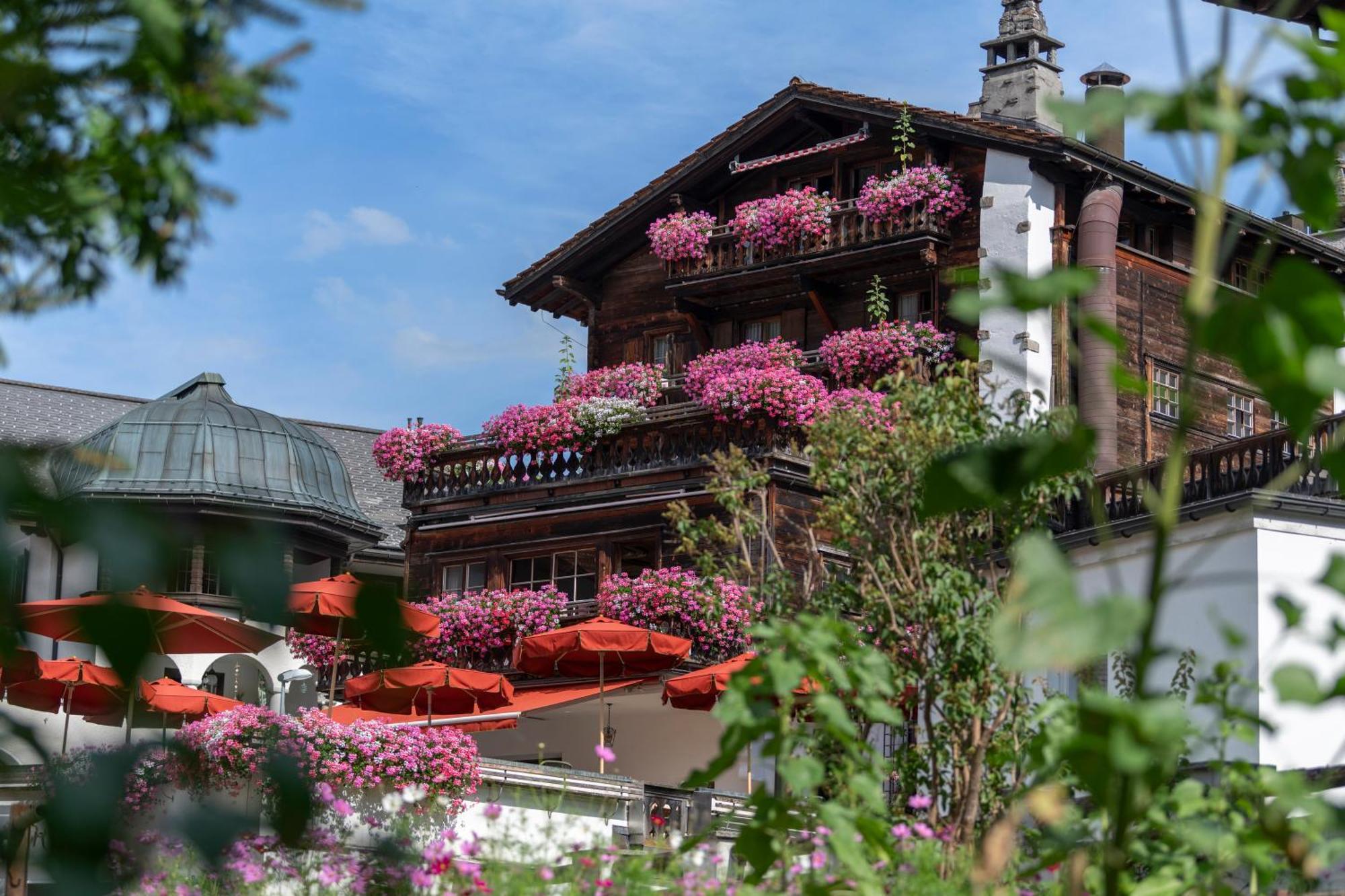 Hotel Chesa Grischuna Klosters Kültér fotó